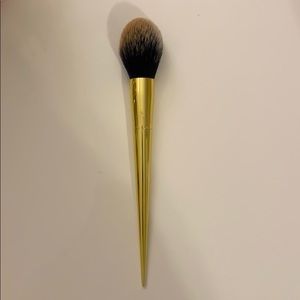 Kat Von D #20 powder brush *Gold Limited Edition*
